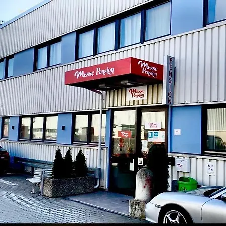Messe Hostel *