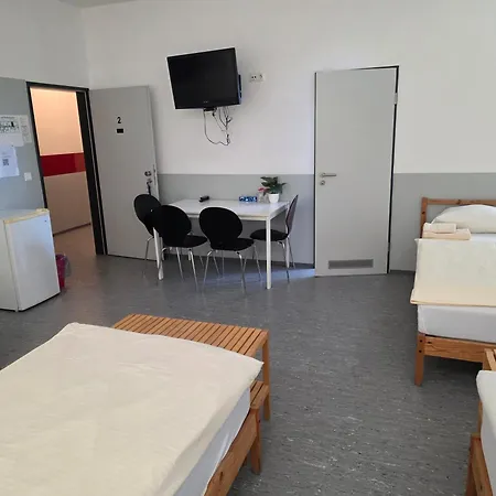 Messe Hostel